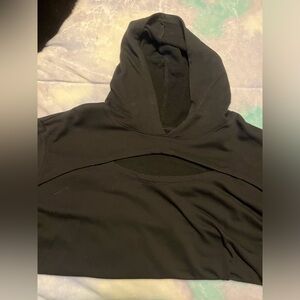 2x Xersion short sleeve cutout sweatshirt